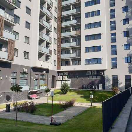 Апартаменты Apartament Ana Premium Орадя Экстерьер фото